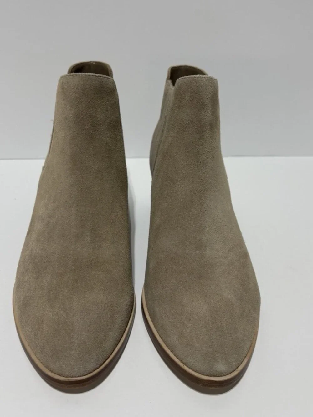 Joie Women’s Barlow Taupe Suede Ankle Bootie, Size US 8M, EUR 38